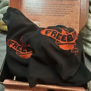 New in box free bird leather sandals!!